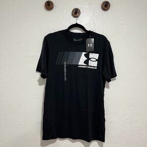 Under Armour Mens Black T-Shirt - Size Medium